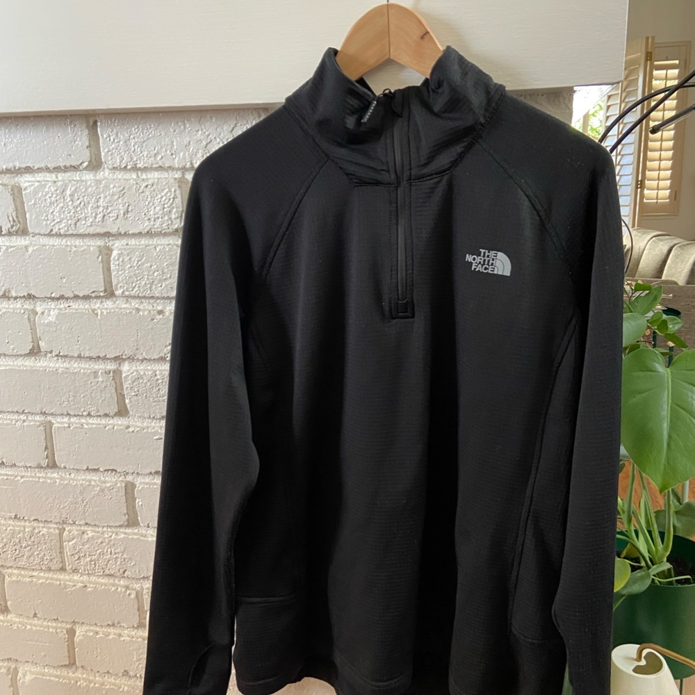 Lightweight Northface Half-Zip Jacket - image 2